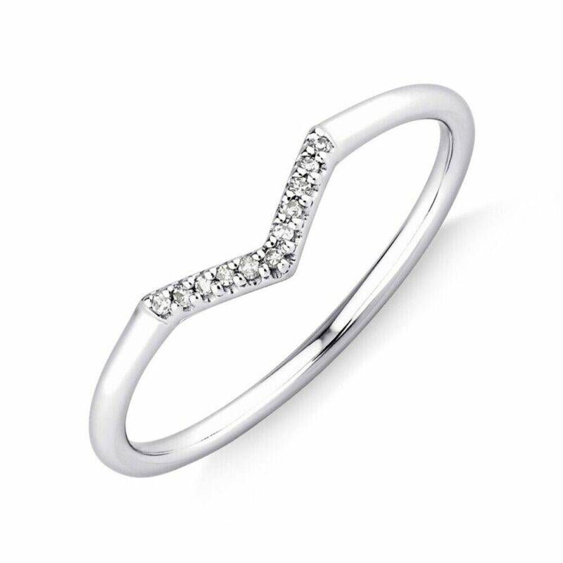 0.10 CT Round Cut Natural Moissanite Chevron Wedding Band Ring in 925 Sterling Silver